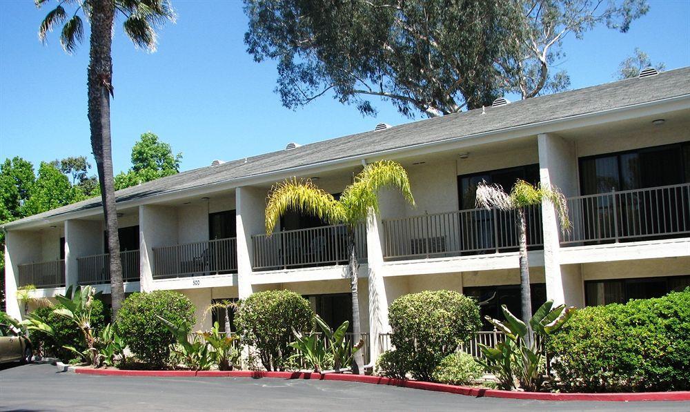 רנצ'ו סנטה פה Guesthouse, Hotel At La Valle מראה חיצוני תמונה